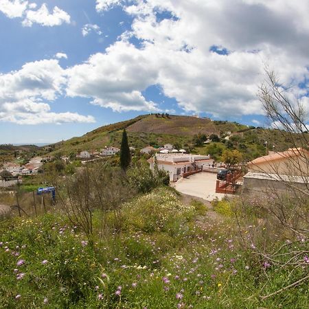 Apartamentos Rurales Santos Benajarafe Exteriör bild