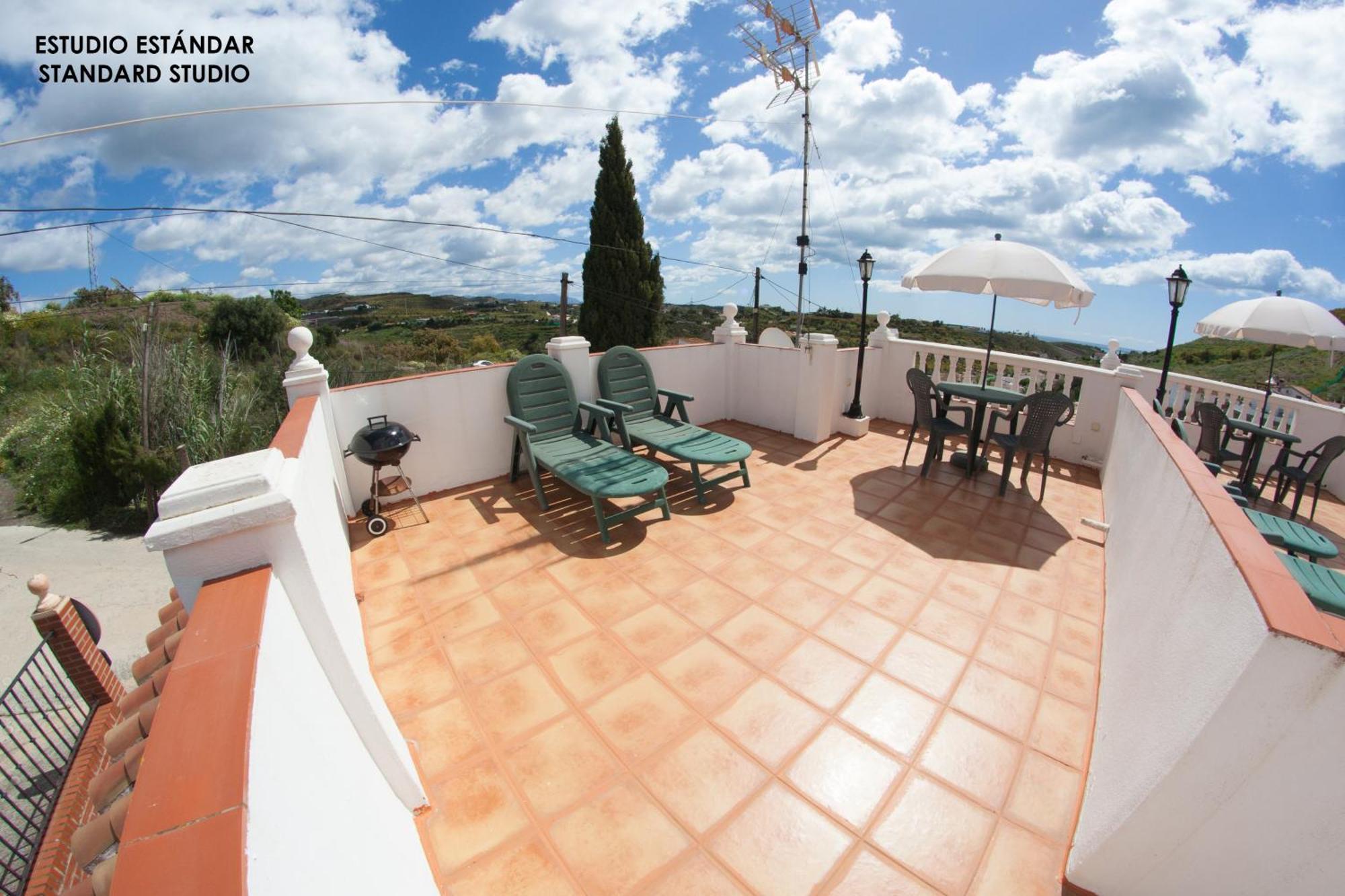 Apartamentos Rurales Santos Benajarafe Exteriör bild