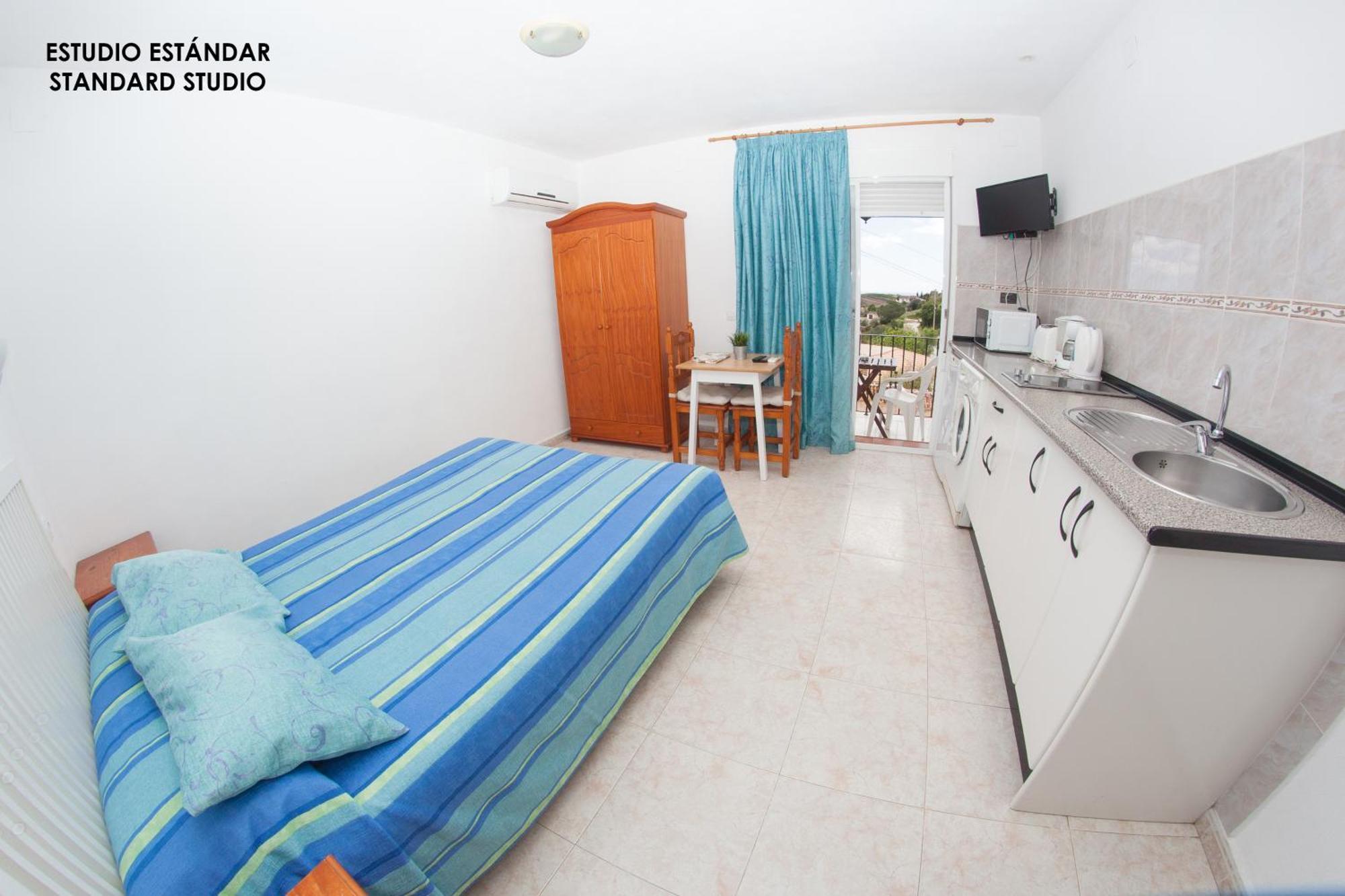 Apartamentos Rurales Santos Benajarafe Exteriör bild